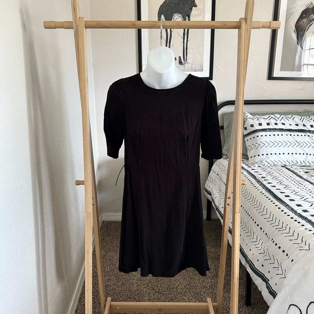 Old Navy Cut Out Dress